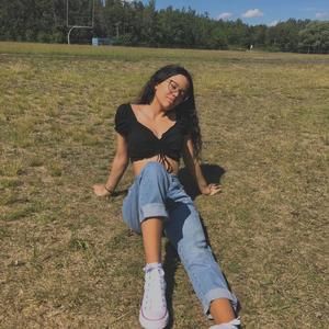 Meet your Posher, Jade